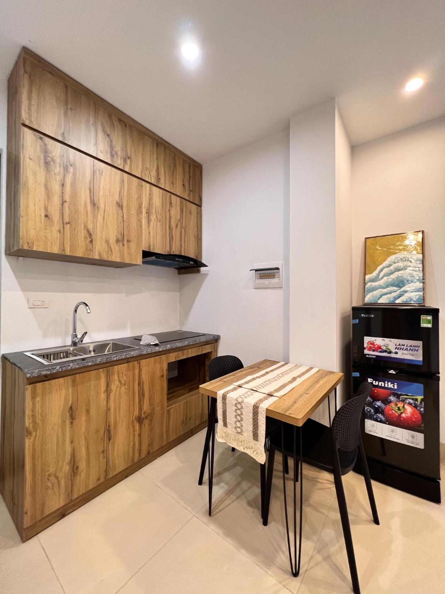 Nine Housing 290 Kim Ma Aparthotel Hanoi Buitenkant foto
